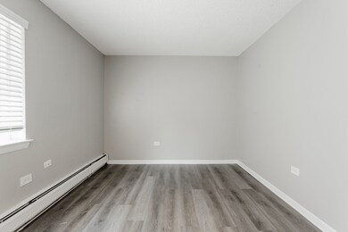 10050 Holly Ln unit GS, Des Plaines, IL 60016 - photo 6