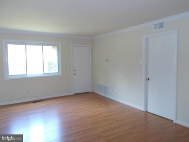 14414 Bel Pre Dr, Silver Spring, MD 20906 - photo 3