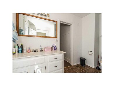 Bathroom-L2. Full bath with storage