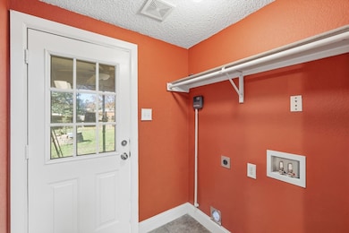 316 Comiskey Ct, Saginaw, TX 76179 - photo 7