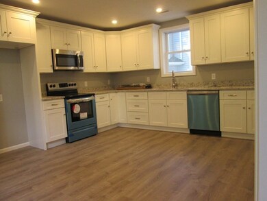 73 Providence St, Worcester, MA 01604 - photo 4