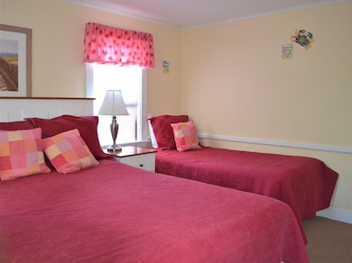 Delightfully Renovated 2nd Fl Unit