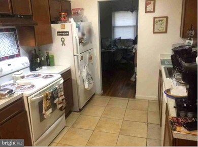 12802 Pine Tree Ln, Fort Washington, MD 20744 - photo 3