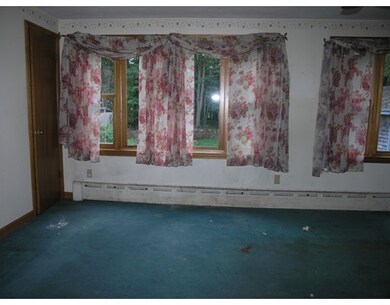 51 Summit St, Rockland, MA 02370 - photo 3