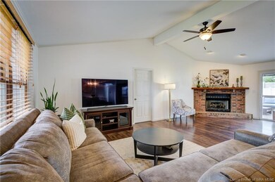 4630 Posthorn Ct, Columbus, IN 47203 - photo 6