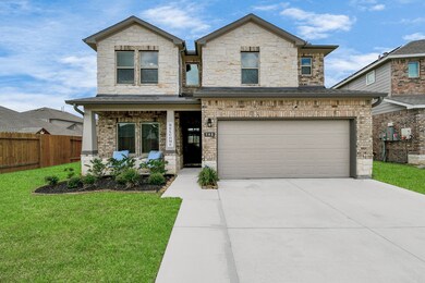 348 Selah Ct, Alvin, TX 77511 - photo 3