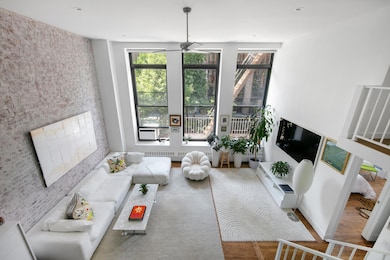 Mercer Square Owners Corp unit C-214, New York, NY 10012 - photo 5