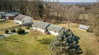 5812 Farview Dr, New Franklin, OH 44216 - photo 5