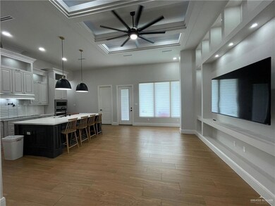 806 Dove St, Alamo, TX 78516 - photo 3