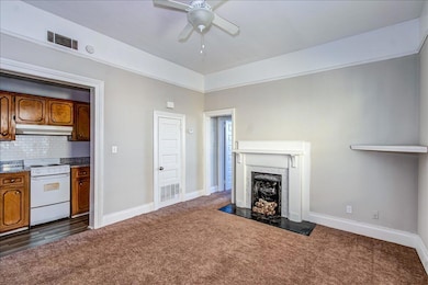 08-213 B Broad St-2