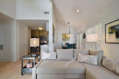 1302 Danbury Square unit B, Austin, TX 78723 - photo 7