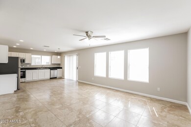 1429 S Crossbow Ct unit III, Chandler, AZ 85286 - photo 4