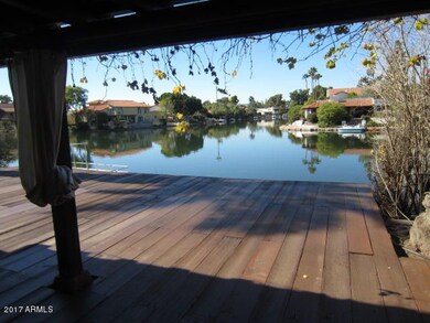 MASSIVE DECK