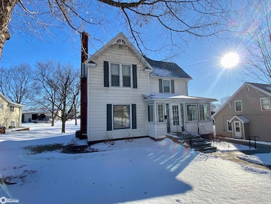 811 South St, Audubon, IA 50025 - photo 2