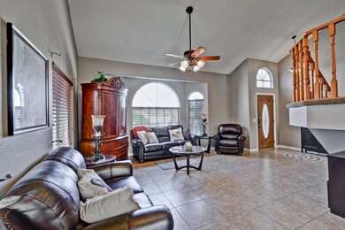 803 W Bradford Dr, Gilbert, AZ 85233 - photo 3