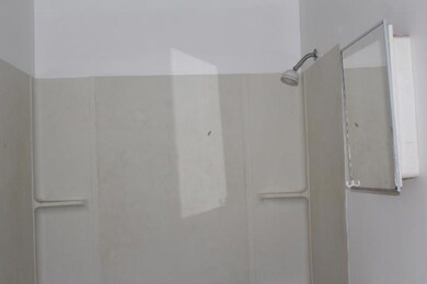 524 W McKown (7)