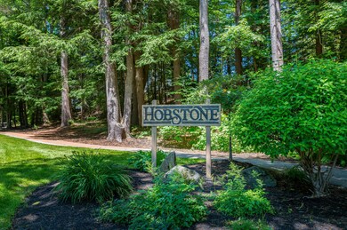10 Winslow Place Cape-large-001-008-Neig