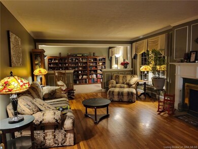 1747 Lynnwood Dr, New Albany, IN 47150 - photo 2