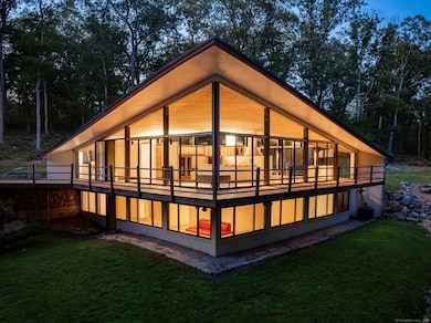 44 Benedict Hill Rd, New Canaan, CT 06840 - photo 2