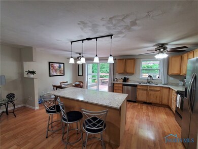 Great cabinet space.  Sliders lead to a two tiered