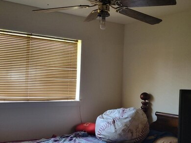 4302 Oxford St, Houston, TX 77022 - photo 3