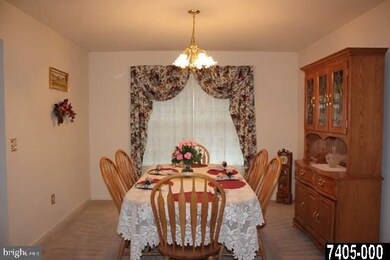 214 Clear Branch Dr, Stewartstown, PA 17363 - photo 3