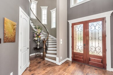 1866 Candlelight Place Dr, Houston, TX 77018 - photo 2