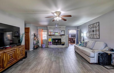 1909 Madden Rd, Jacksonville, AR 72076 - photo 6