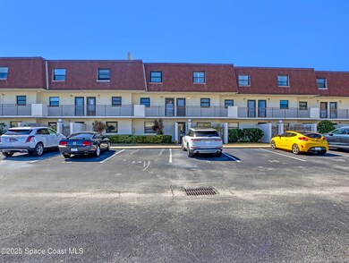 170 Paradise Blvd unit 14, Melbourne, FL 32903 - photo 2