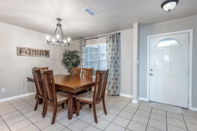 1916 College St, Gainesville, TX 76240 - photo 7