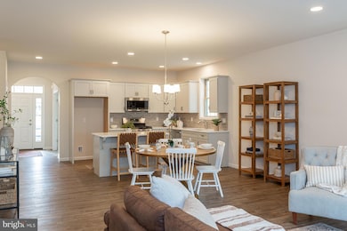 606 Greenbriar Path, Cochranville, PA 19330 - photo 3