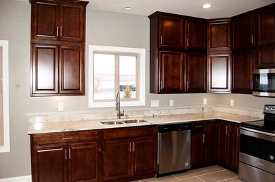 5745 Victory Dr, Columbus, IN 47203 - photo 3