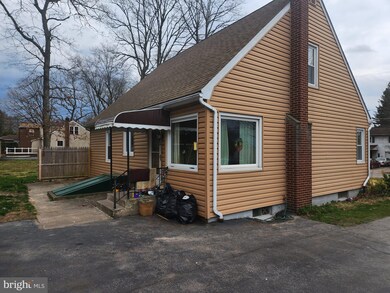 24 S Hollywood Blvd, Hazleton, PA 18202 - photo 4