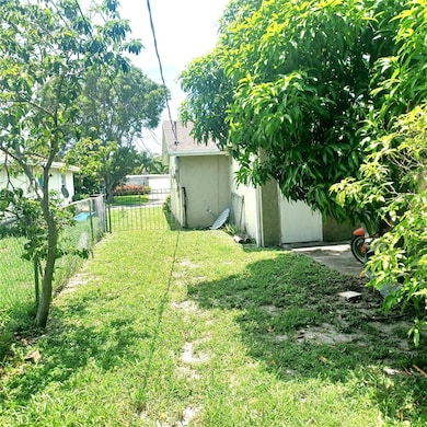 1621 42nd St, West Palm Beach, FL 33407 - photo 3