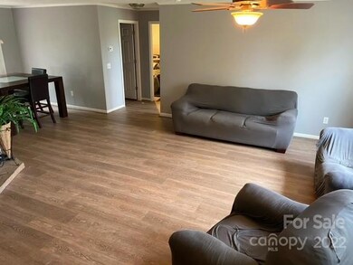 3297 Appletree Ct, Vale, NC 28168 - photo 4