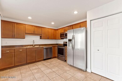 Spacious Kitchen