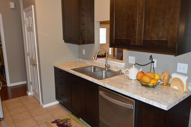Kitchen (2)