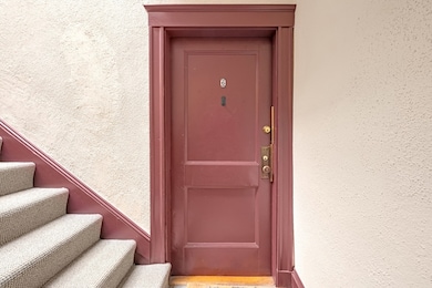 230 Massachusetts Ave unit 6, Arlington, MA 02474 - photo 4