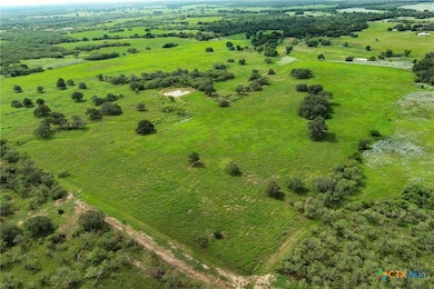 0 Cr 121 unit 587145, Gonzales, TX 78629 - photo 7