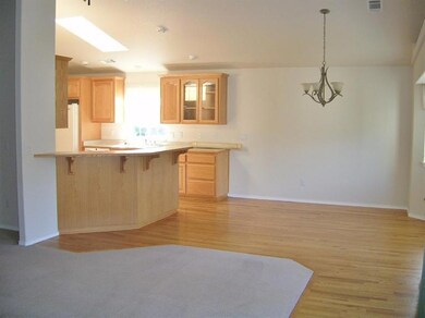 1810 SW J St, Grants Pass, OR 97526 - photo 7