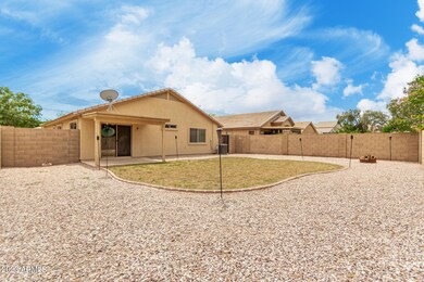 2 large private backyard