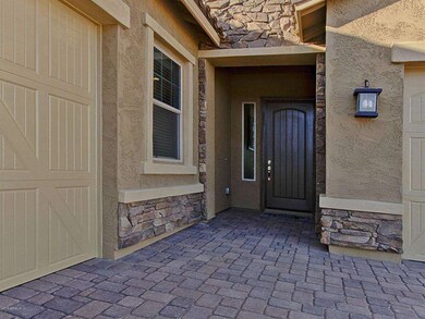 003_Exterior Foyer