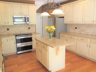 1340 Mountain Top Ln, Cookeville, TN 38506 - photo 6