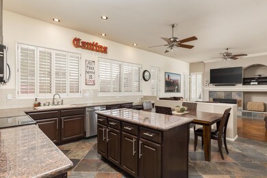 006_Kitchen