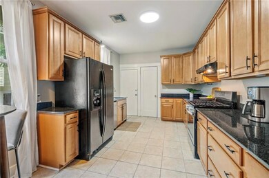 2431 Calhoun St, New Orleans, LA 70118 - photo 6