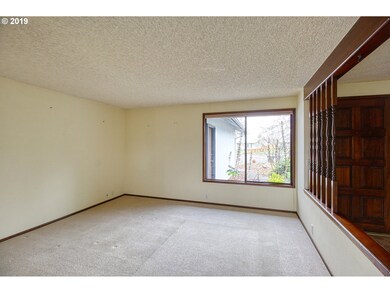 3756 Peppertree Dr, Eugene, OR 97402 - photo 3