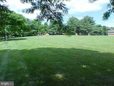 1653 Brimfield Cir, Sykesville, MD 21784 - photo 6