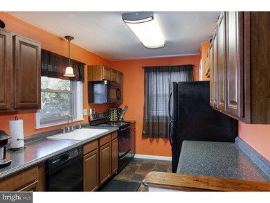 9 Keeler Ave, Stevens, PA 17578 - photo 6