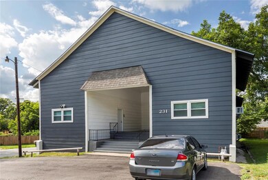 231 W Hull St, Denison, TX 75020 - photo 3