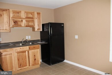 24 N Park Ave, Mercersburg, PA 17236 - photo 3